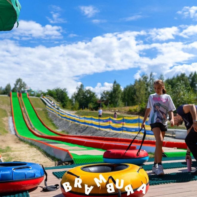 OFERTA 1+1 Gratis: Excursie de o zi - 31 august, Brambura Park, Ferma de cerbi si Pastravaria Albota